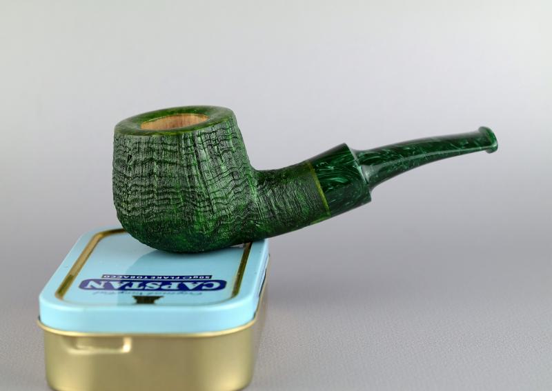  Green pipe